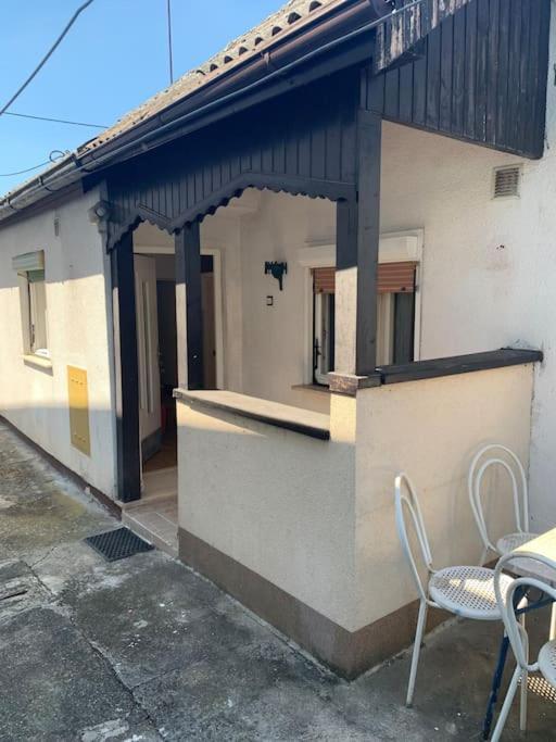 Cheerfull 2-Bedroom With Patio. Close To All Ameneties. Zagreb Exterior foto